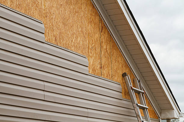 Professional Siding Installation technician working in Ellington, CT